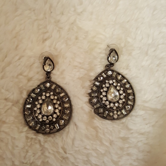 Premier Designs Jewelry - Premier silver and rhinestone earrings